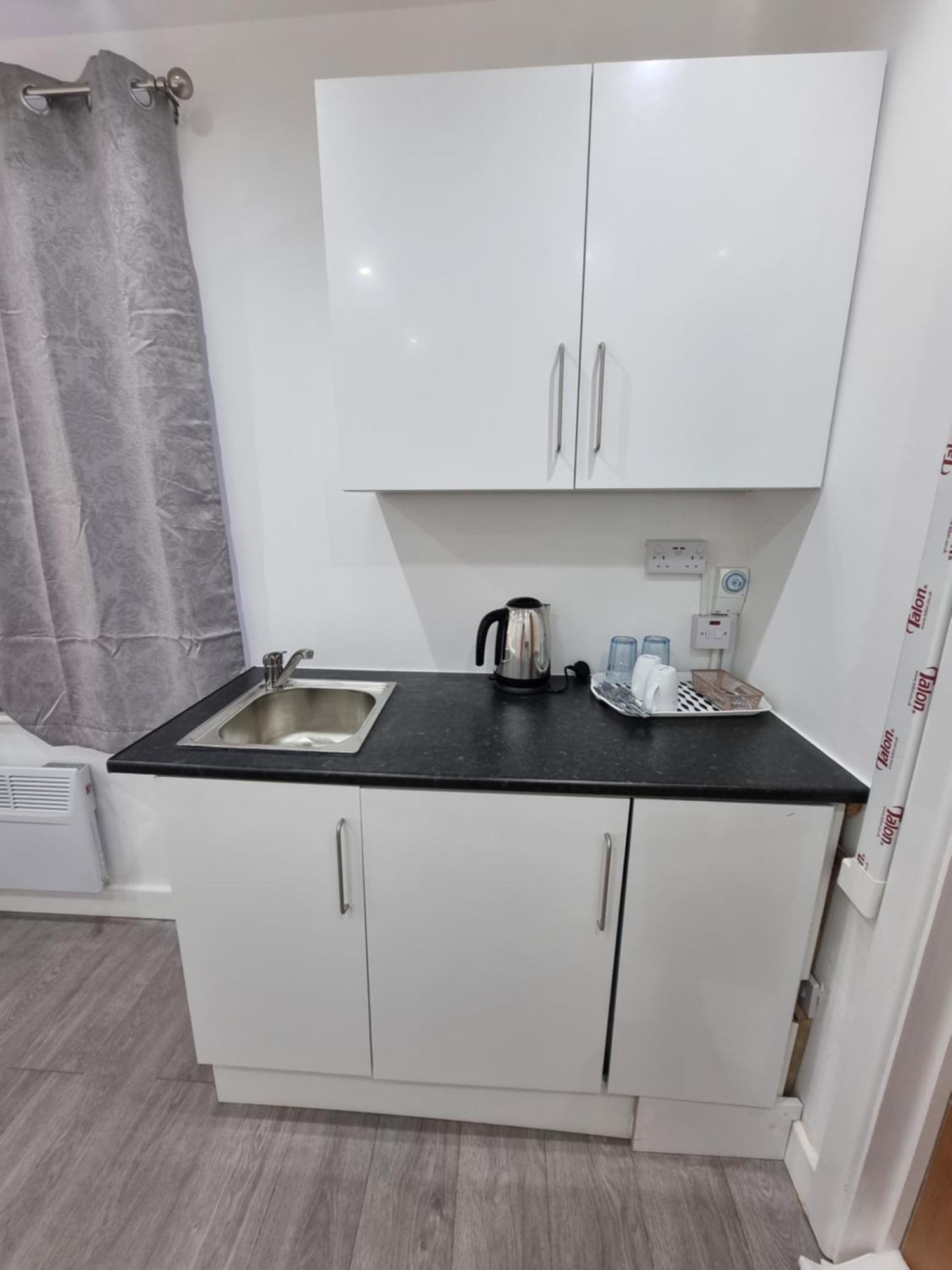 Brand New Studios In Harrow Exterior photo