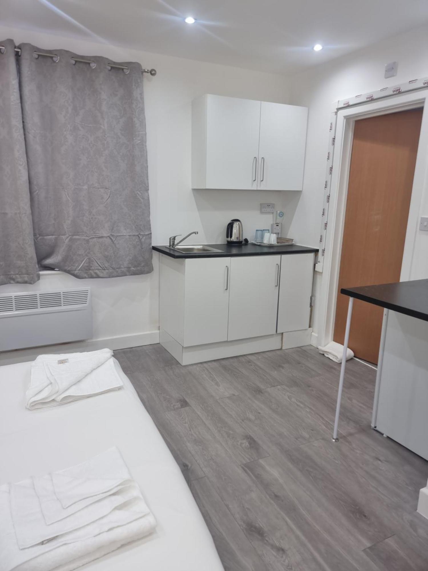 Brand New Studios In Harrow Exterior photo