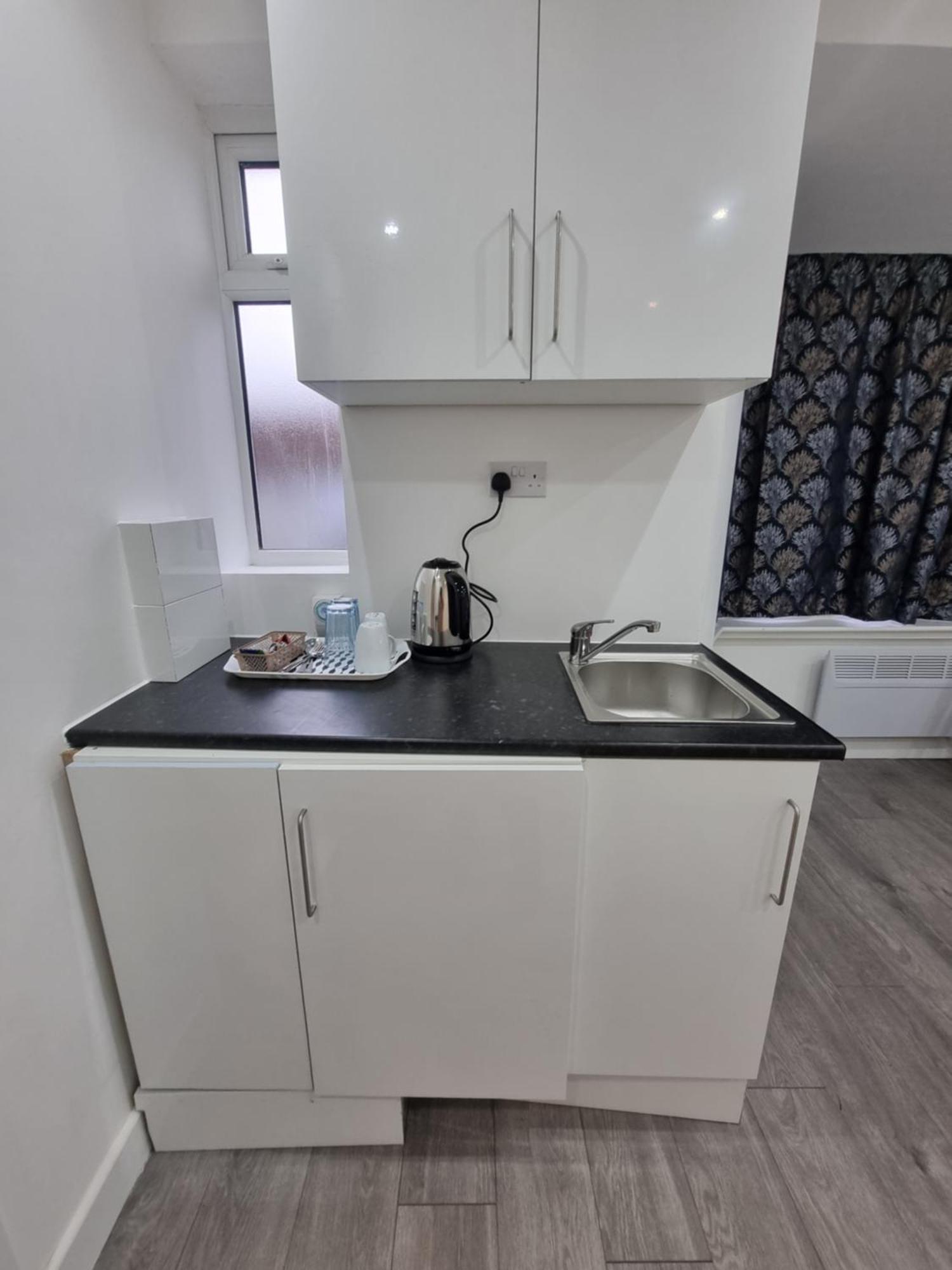 Brand New Studios In Harrow Exterior photo