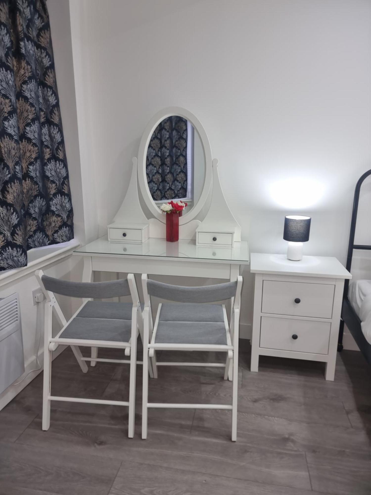 Brand New Studios In Harrow Exterior photo