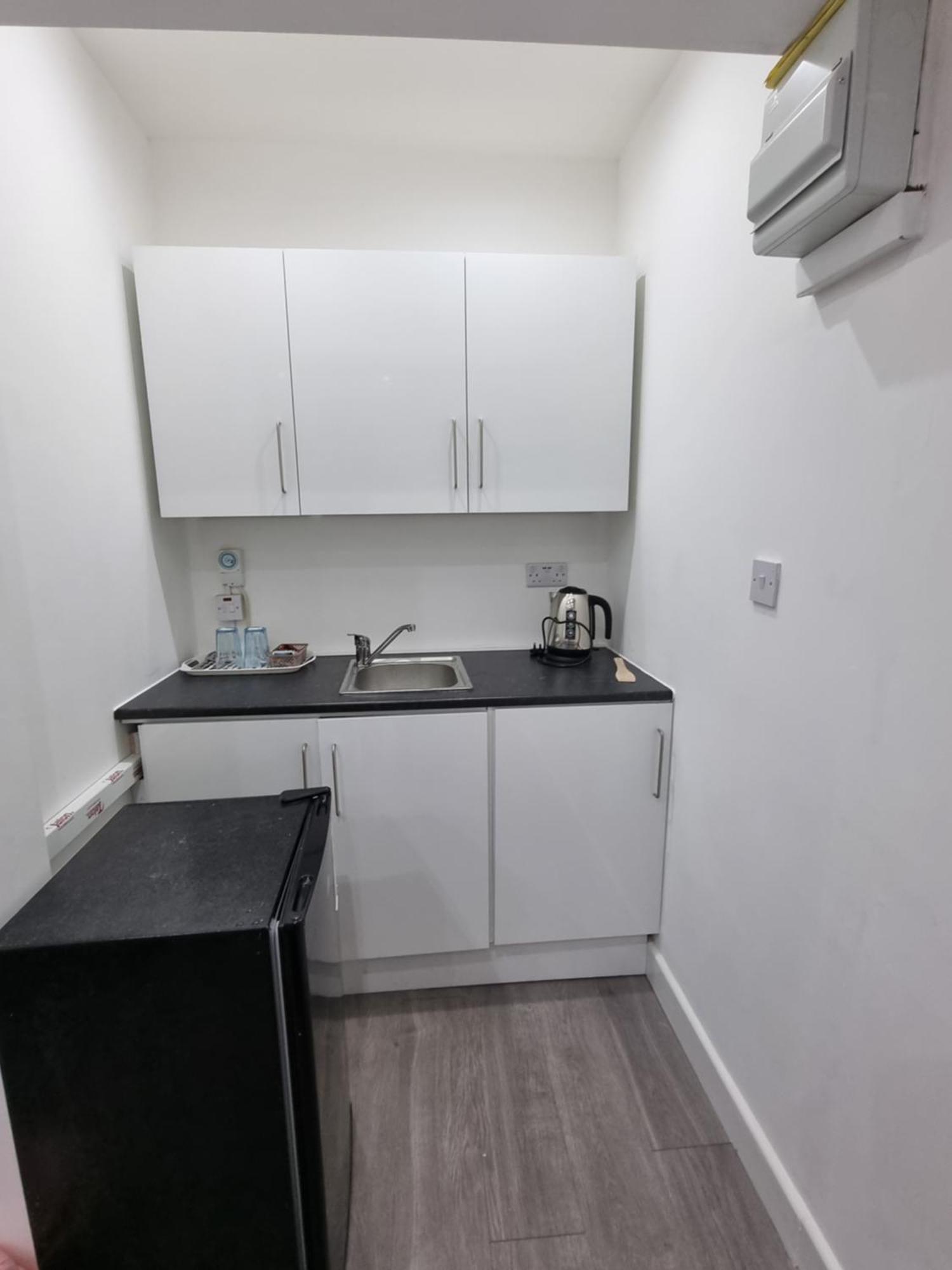 Brand New Studios In Harrow Exterior photo