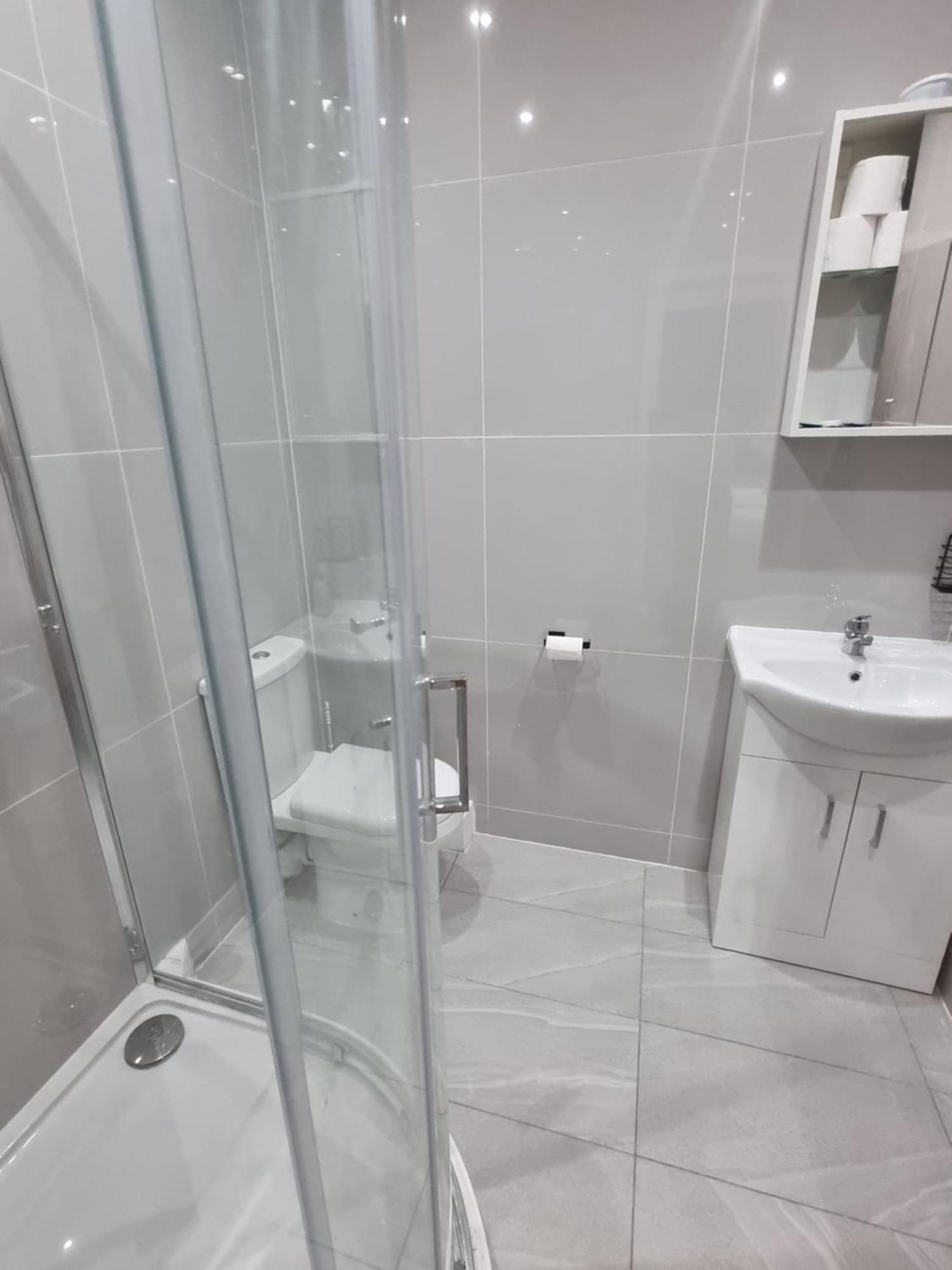 Brand New Studios In Harrow Exterior photo