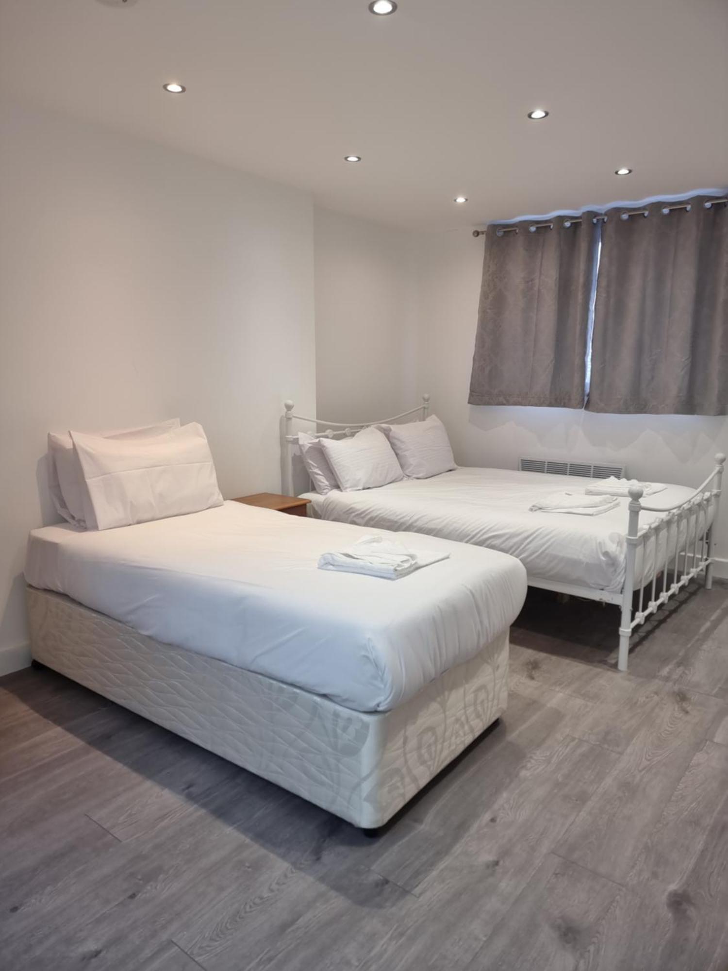 Brand New Studios In Harrow Exterior photo
