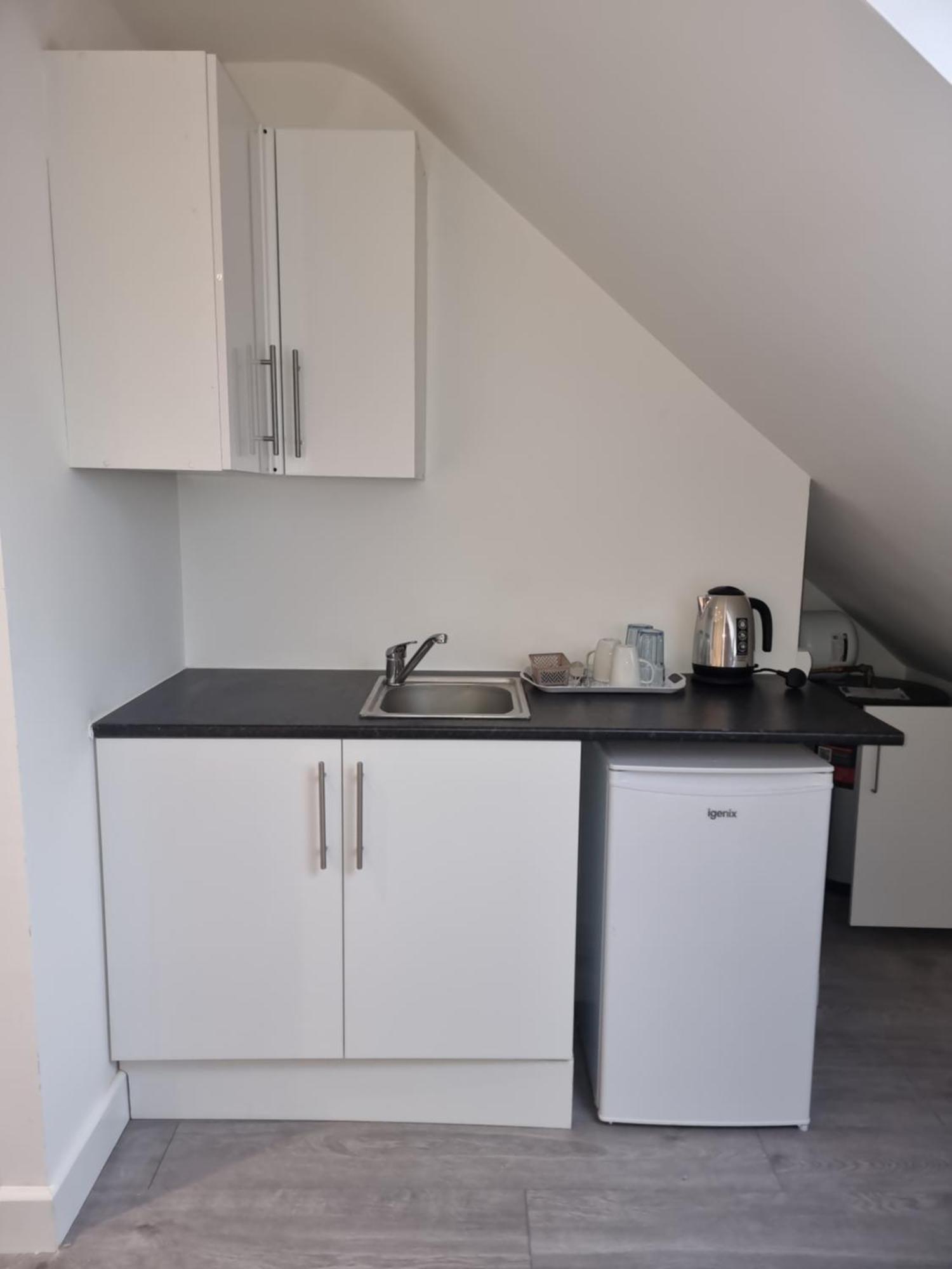Brand New Studios In Harrow Exterior photo
